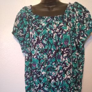 Daisy Fuentes multi colored crinkled top